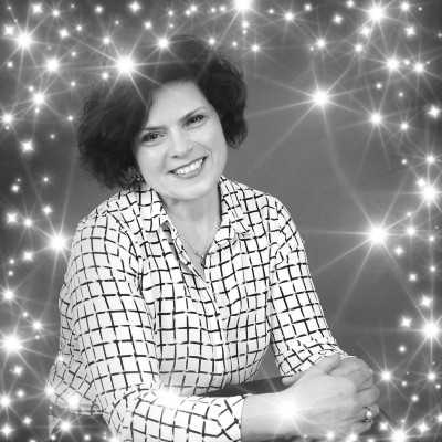 Mariana Atanasova - Inner Strength Coach - Body & Mind Therapy - Consciousness Growth